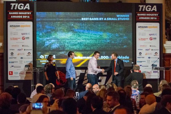 tiga-2016-winners-on-stage-15_result