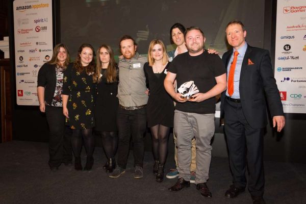 tiga-2016-winners-on-stage-42_result